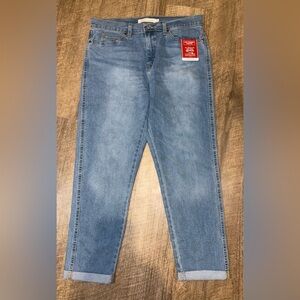 Levi’s Heritage Mid-Rise Boyfriend Jeans